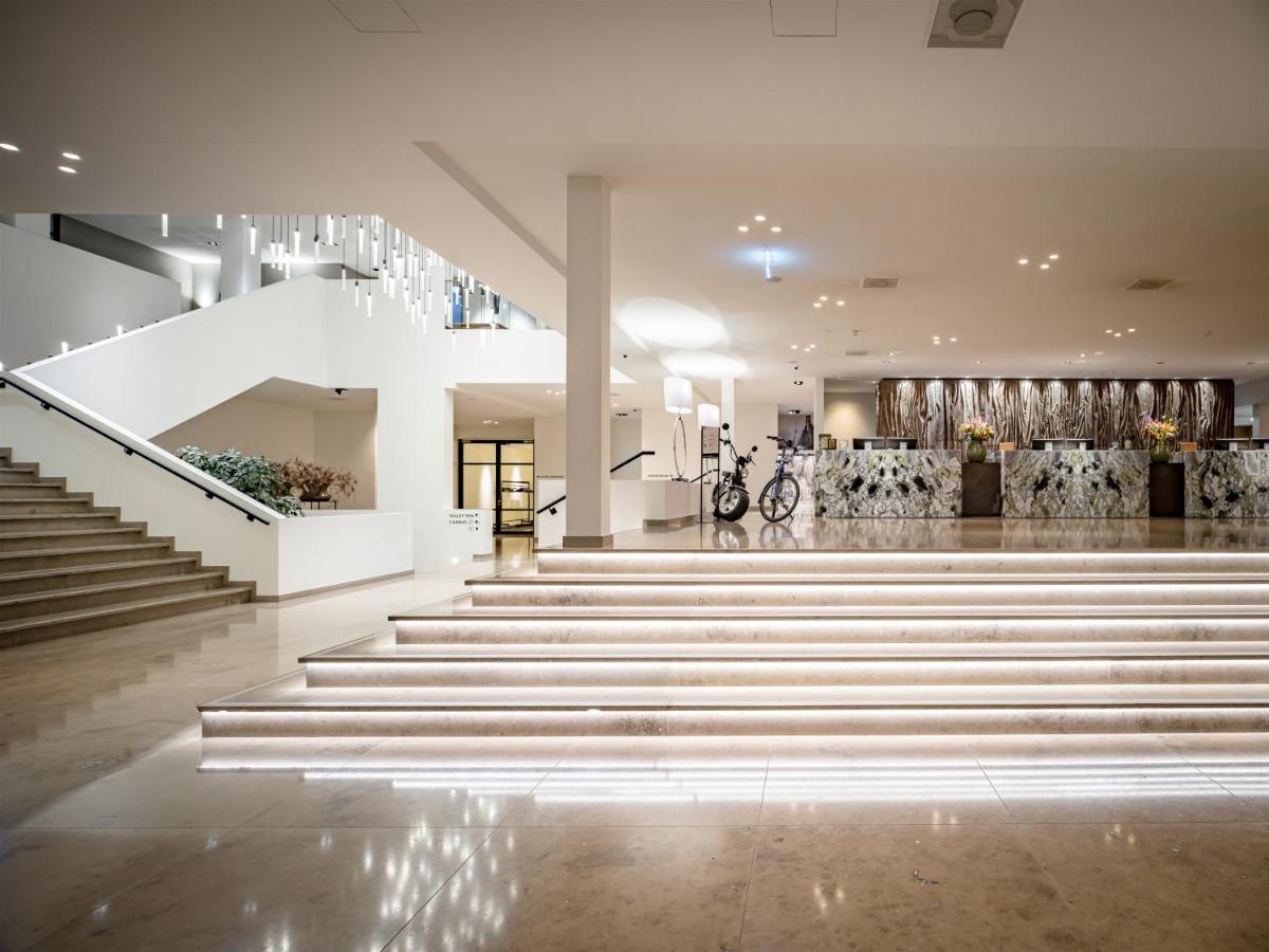 Van Der Valk Hotel Heerlen Eksteriør bilde